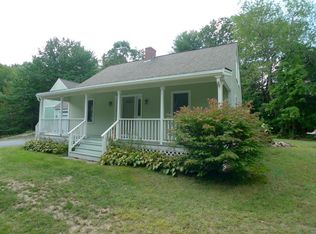 275 Piscassic Rd, Newfields, NH 03856