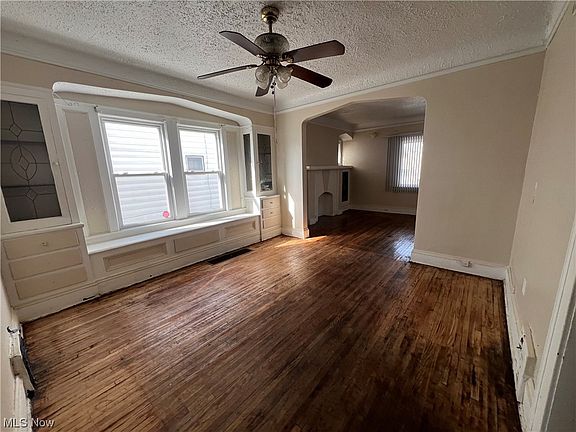 3rd image of 11108 Dove Ave