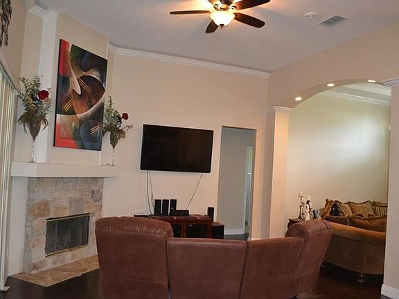 4th image of 1175 Palm Cove Dr