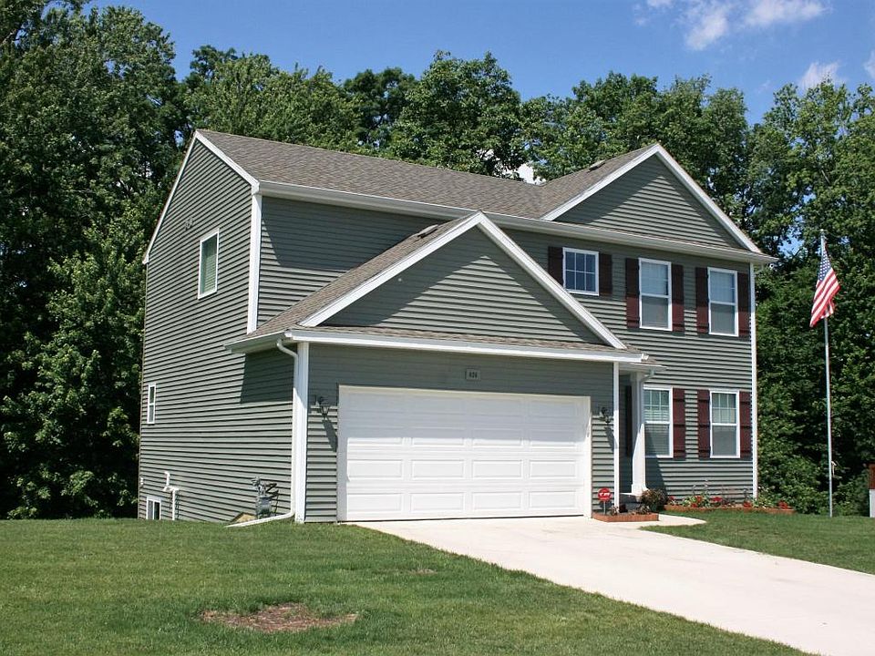 1st image of 626 Wild Flower Dr