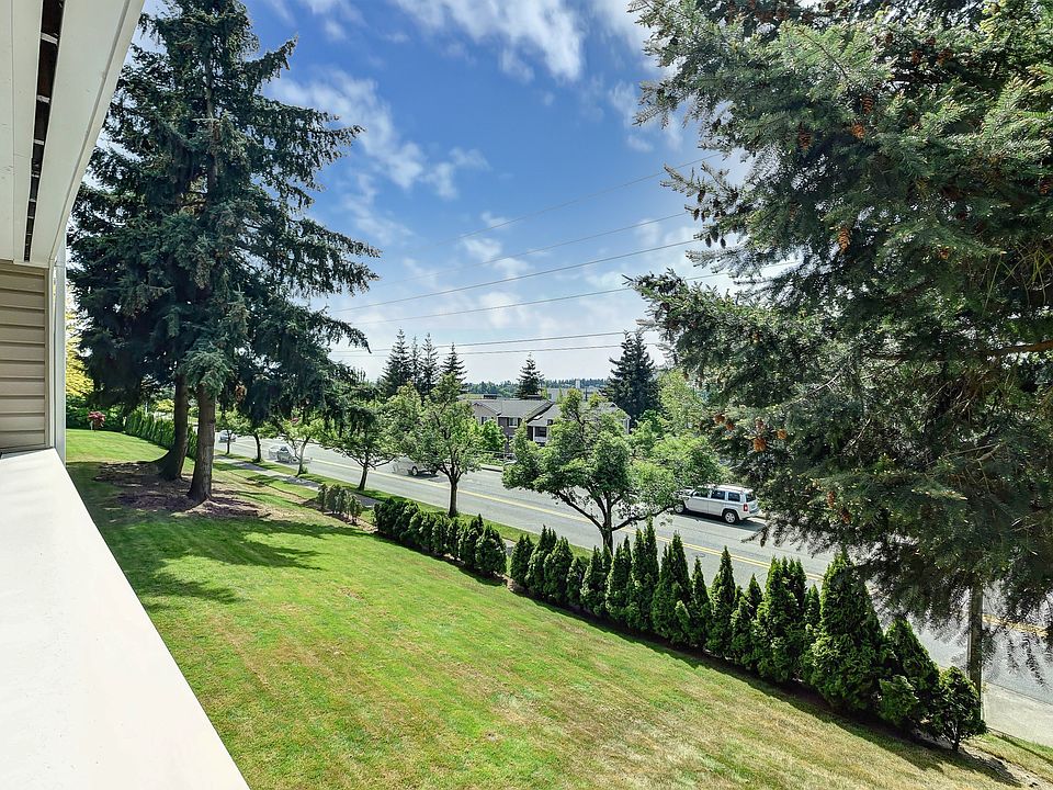 1st image of 12415 NE 130th Ct H203 #H203