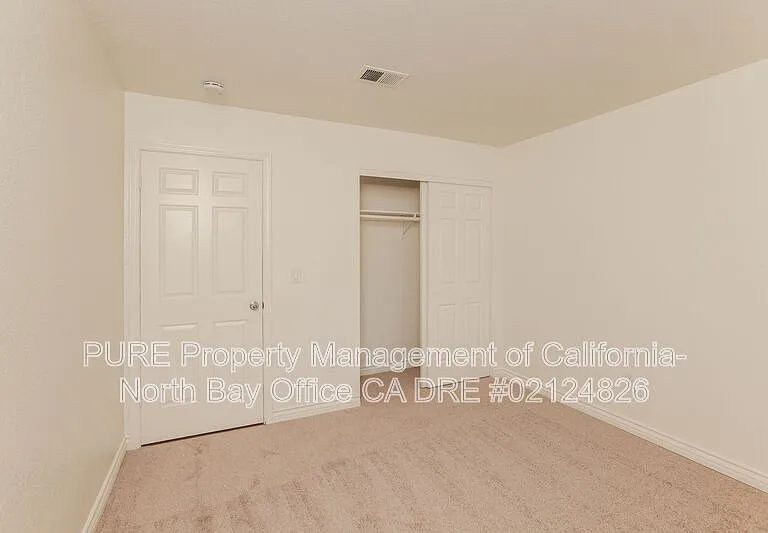 8 Voss Park Cir — Photo 22