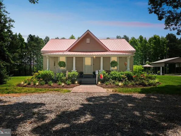 4736 Marengo Rd, La Crosse, VA 23950