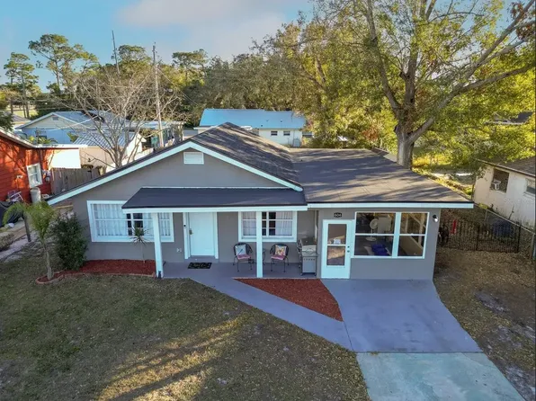 604 Glad Rd
