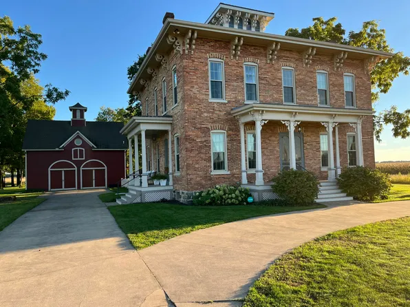 15501 Indian Prairie Rd, White Pigeon, MI 49099