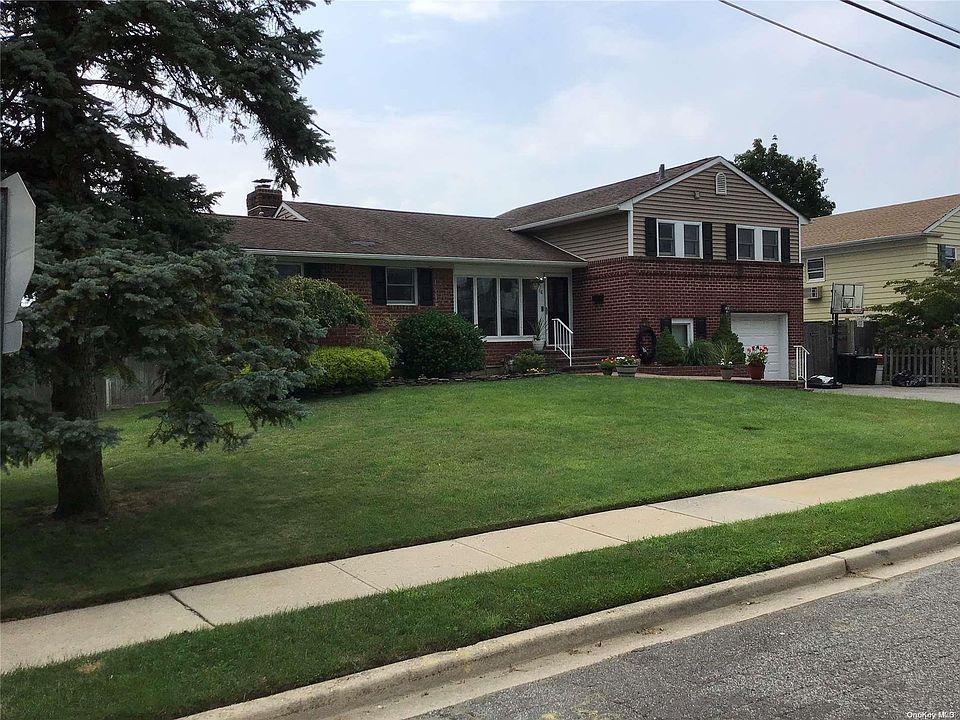 1st image of 18 Jonathan Avenue