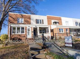 102 Lynhaven Dr, Alexandria, VA 22305