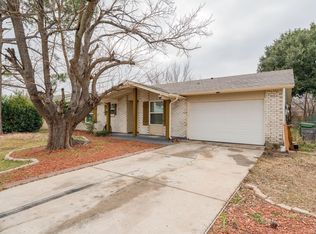7212 Edinburg Dr, North Richland Hills, TX 76182