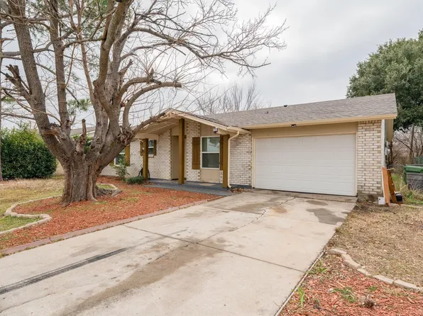 7212 Edinburg Dr, North Richland Hills, TX 76182