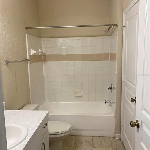 17110 Carrington Park Dr #830 — Photo 13