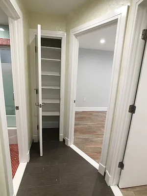 Rented by NY Space Finders Inc. | media 7