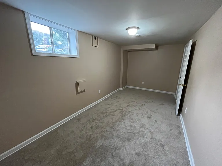 2090 Pilgrim Dr — Photo 39