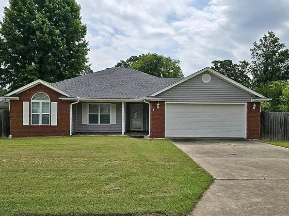 600 Tiffany Dr, Lavaca, AR 72941