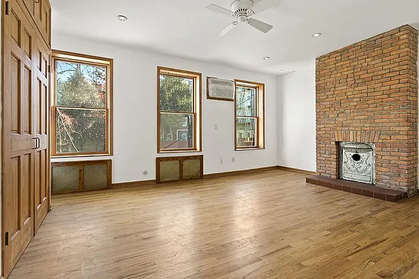 Rented by Citi Habitats | media 4