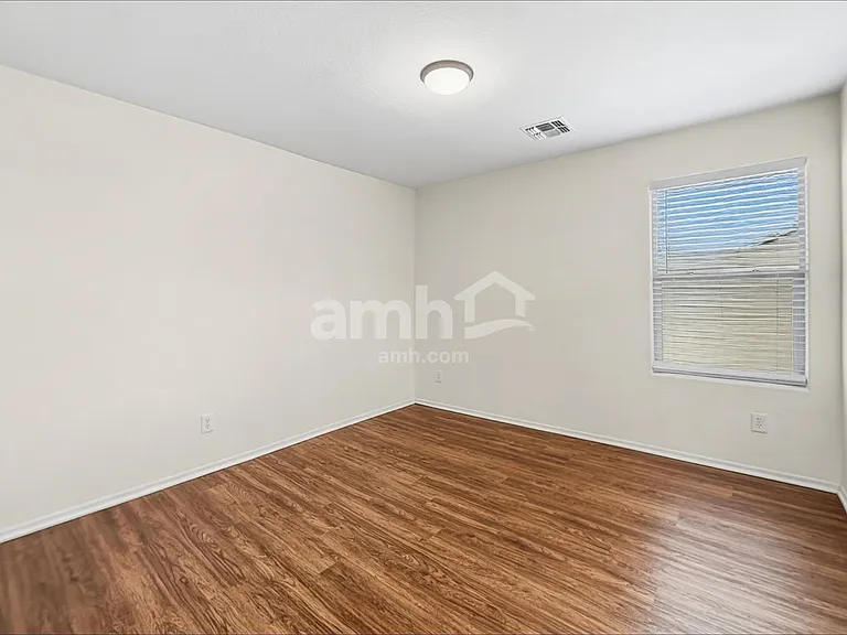 3453 N Almar — Photo 16