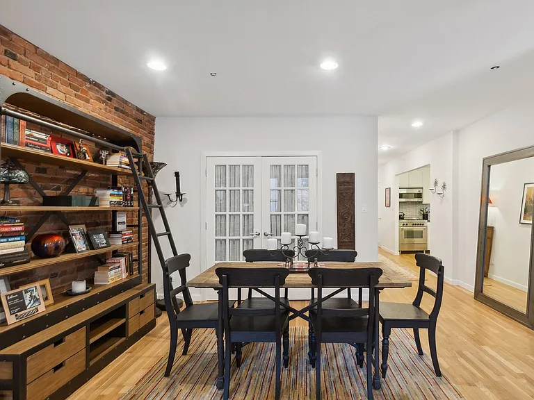 264 Water St #4A — Photo 4
