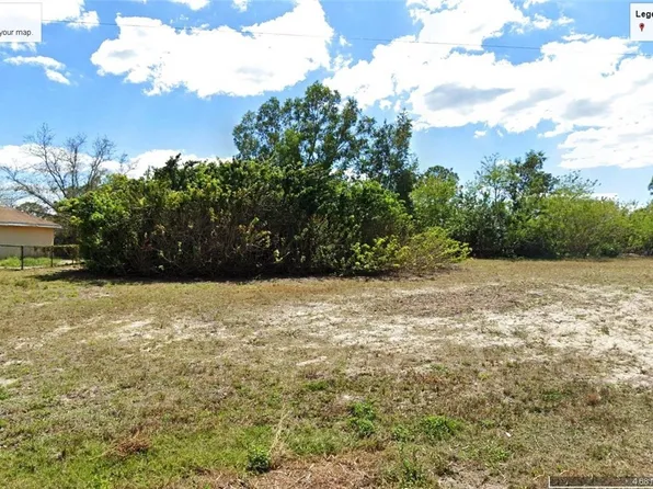 1902 NE 44th Ter, Cape Coral, FL 33909