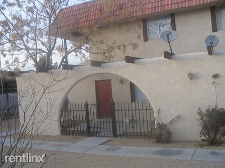 1st image of 1613 Cordoba Ln