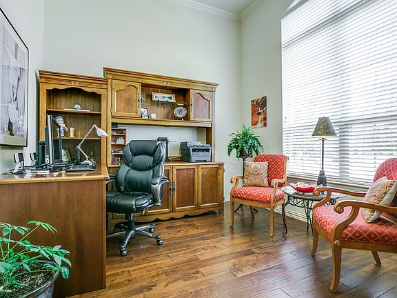5th image of 3619 Meadow Bluff Ln