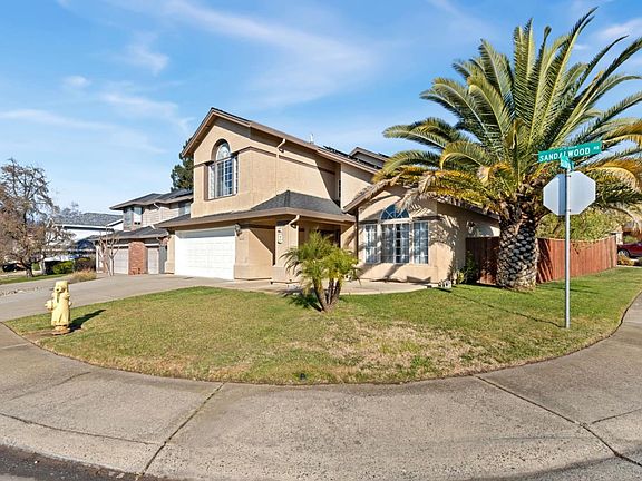 3rd image of 3335 Sandalwood Rd