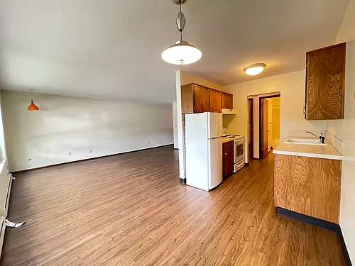 540 Williams Ave N #3 Photo 1