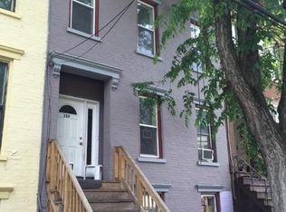 320 1st St #2, Albany, NY 12206