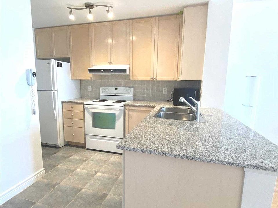 2nd image of 83 Borough Dr #1304