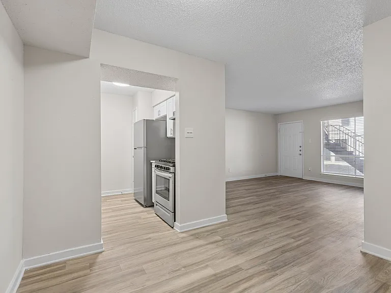 The Courtmoor on Cameron — Photo 23