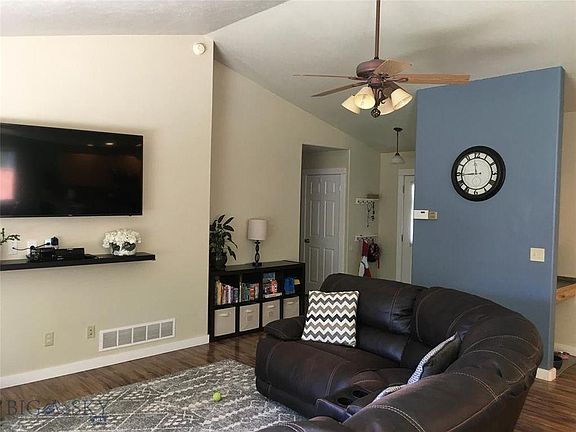 2nd image of 500 Mineral Ave