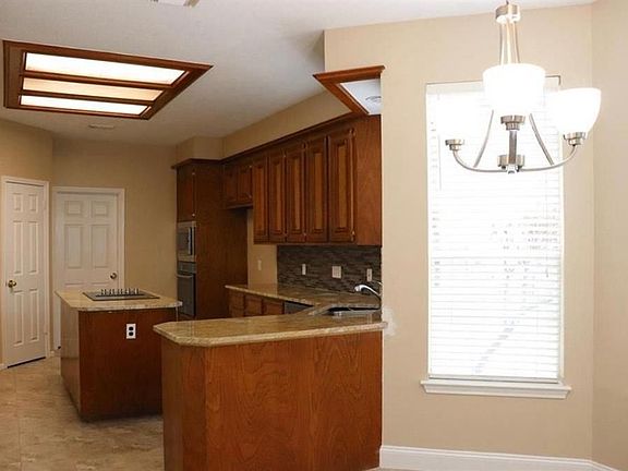 2nd image of 2402 Amber Springs Dr