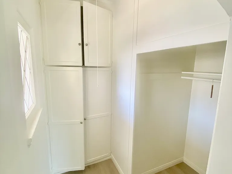 10461 Ashton Ave — Photo 6