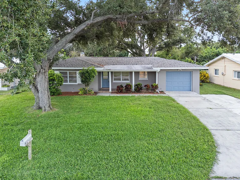 2192 Belmar Dr — Photo 38