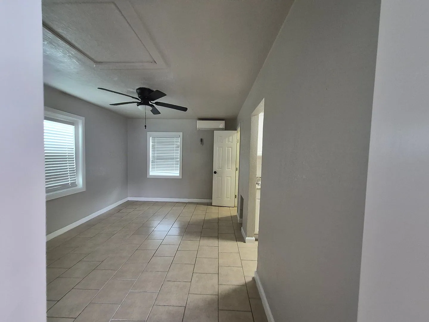 115 Caldwell St. #5, San Antonio, TX. 78223 — Photo 4