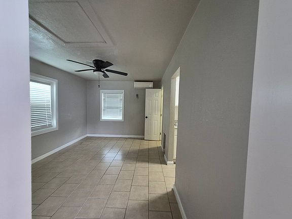 4th image of 115 Caldwell St APT 5