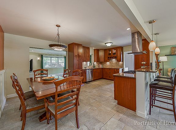 5th image of 17259 Oleander Ave