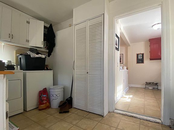 2nd image of 320 Granite Ave