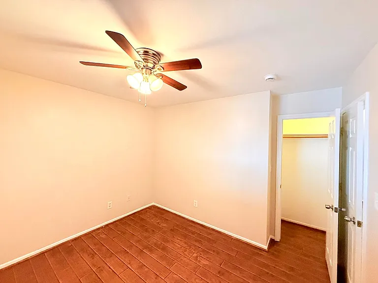 4826 Mascot St. — Photo 9