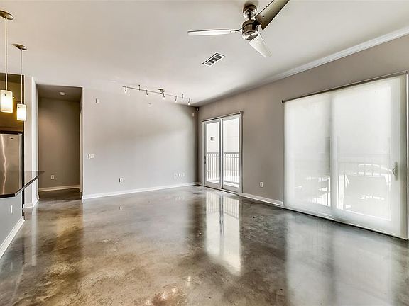 3rd image of 2950 McKinney Ave APT 224