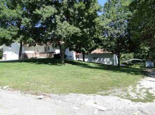 5817 S 56th St, Omaha, NE 68117