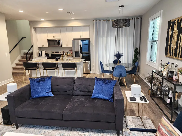 2513 E Central Blvd #B — Photo 1