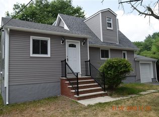 1258 Aaron Rd, North Brunswick, NJ 08902