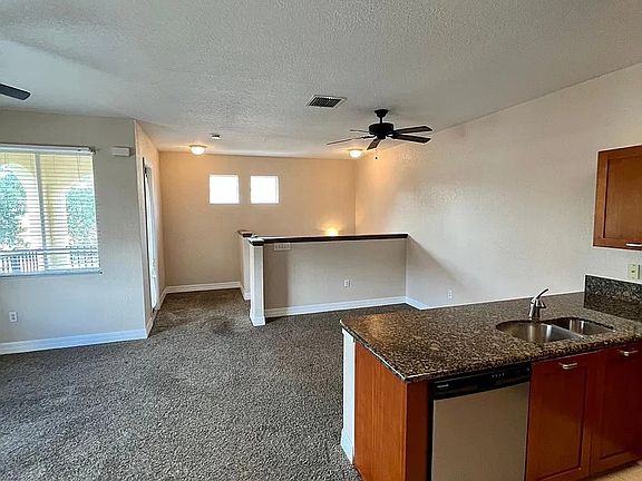 4th image of 49 SE Sedona Cir #202