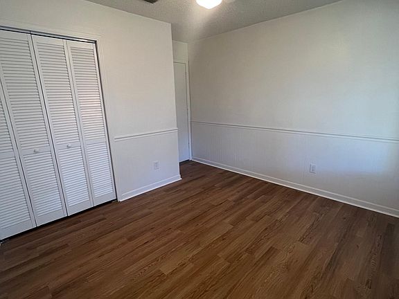 4th image of 2980 Van Zile Ave