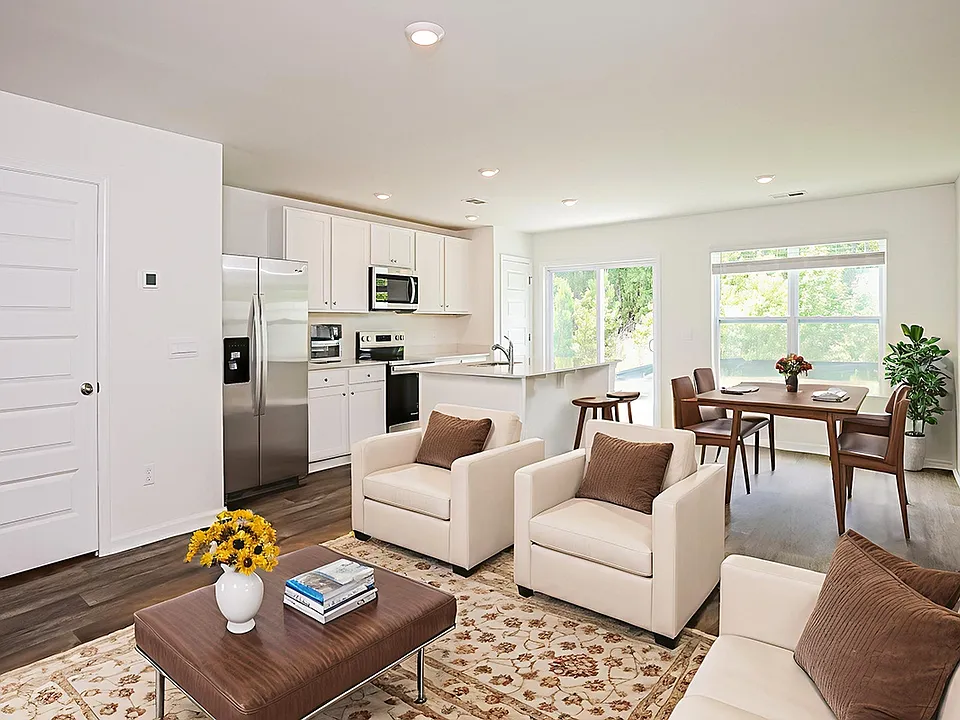 35 Striker Rd