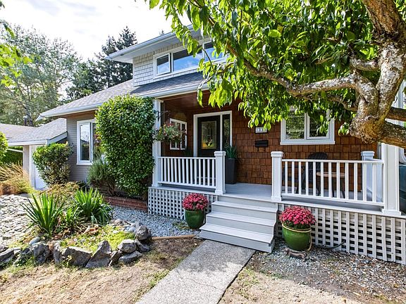 2nd image of 1345 Compston Cres