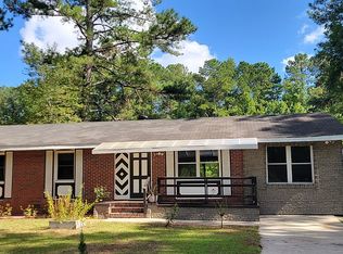 305 Camelot Dr, Rowesville, SC 29133