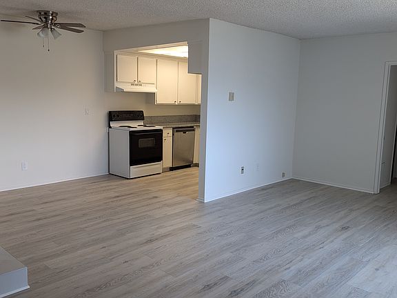 4th image of 2960 W 235th St APT 12