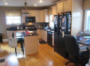527 E 6th St #1, Boston, MA 02127
