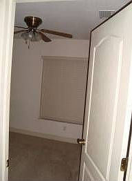 5th image of 2526 NE 7th Ave