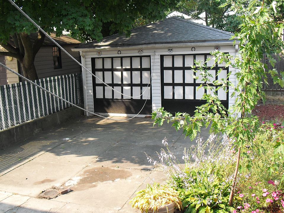 2nd image of 7828 61st Street